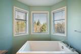 4570 Maysfield Crescent - Photo 22