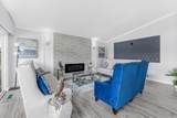 11862 Gilmour Crescent - Photo 9