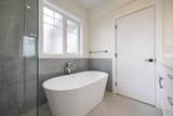 3321 Oxford Street - Photo 21