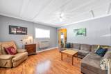 21089 Dewdney Trunk Road - Photo 22