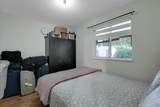 1876 King George Boulevard - Photo 36