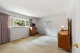 350 St James Crescent - Photo 22
