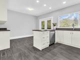 1751 King Edward Avenue - Photo 11