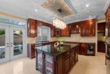 9480 Chapmond Crescent - Photo 18
