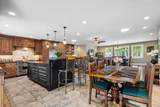 4523 Southridge Crescent - Photo 9