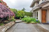 8660 Camden Crescent - Photo 2