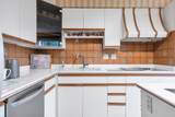 8660 Camden Crescent - Photo 27