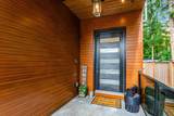5673 Fairlight Crescent - Photo 3
