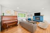 542 Dollarton Highway - Photo 16