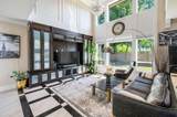 10880 Maddocks Road - Photo 8