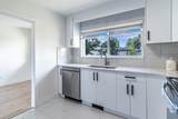 9360 Pinewell Crescent - Photo 11
