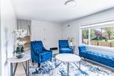 9360 Pinewell Crescent - Photo 4