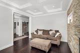 1020 Jay Crescent - Photo 12
