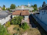 2206 Eighth Avenue - Photo 5