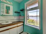 6283 Sechelt Inlet Road - Photo 24