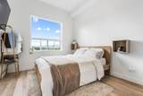 2493 Montrose Avenue - Photo 18