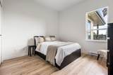 2493 Montrose Avenue - Photo 21