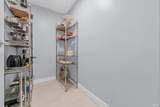 909 Mainland Street - Photo 17