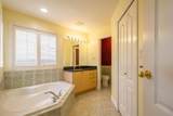 2115 Berkshire Crescent - Photo 18