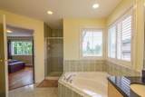 2115 Berkshire Crescent - Photo 19