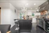 1561 Chestnut Street - Photo 9
