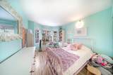 1175 Heffley Crescent - Photo 16
