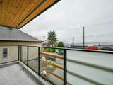 2336 Wall Street - Photo 10