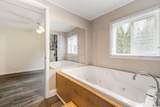 3942 Columbia Valley Road - Photo 32