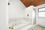 6668 Selkirk Street - Photo 20