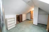 2391 Lougheed Highway - Photo 8