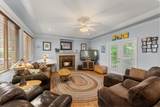330 Rosehill Wynd - Photo 7