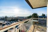 3080 Lonsdale Avenue - Photo 18
