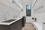 922 Wentworth Avenue - Photo 17