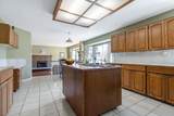 1859 Walnut Crescent - Photo 11