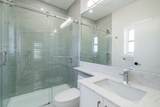 1941 Prairie Avenue - Photo 20
