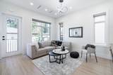 1941 Prairie Avenue - Photo 8