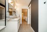 2942 Palm Crescent - Photo 17