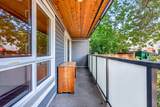 2328 Oxford Street - Photo 29