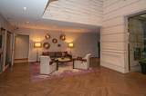 909 Burrard Street - Photo 18