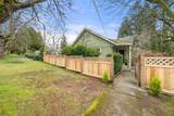 163 Kings Road - Photo 2