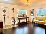 2725 Gordon Avenue - Photo 9