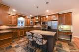 5323 Spetifore Crescent - Photo 14