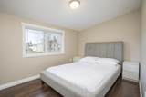 300 Douglas Crescent - Photo 19