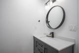 300 Douglas Crescent - Photo 32
