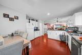1112 Hansard Crescent - Photo 12
