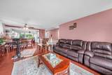 1112 Hansard Crescent - Photo 9
