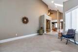 1372 Oxford Street - Photo 8