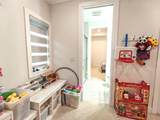 2280 Mclennan Avenue - Photo 23