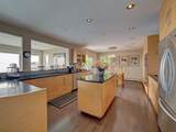 5951 Sunshine Coast Highway - Photo 15