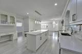 6805 Sherbrooke Street - Photo 12